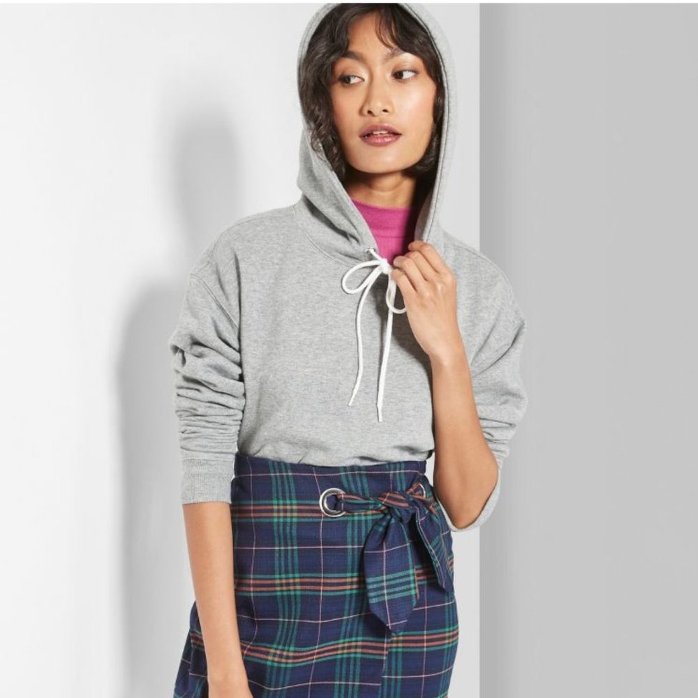 New Without Tags Women's Cropped Wild Fable Hoodie Size Large